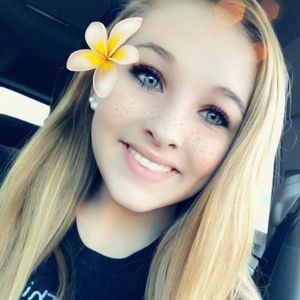 Meet your Posher, Kara